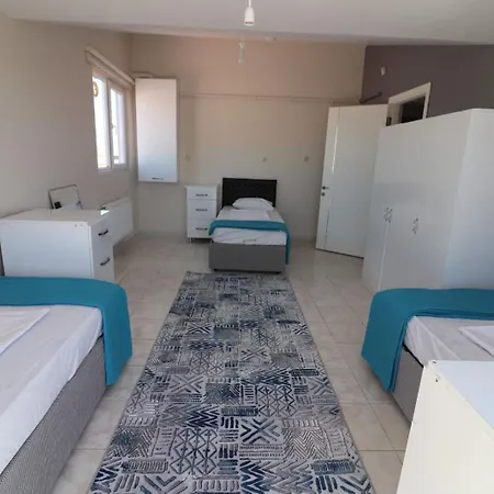 Aden Aparthotel